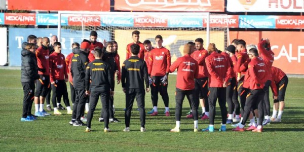 Galatasaray Alanyaspor Maçı Saat Kaçta? 2022 Maçı Hangi Kanalda?
